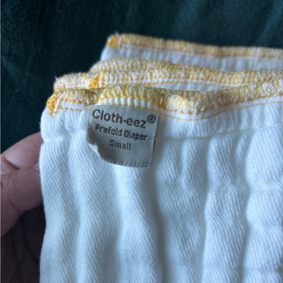 GMD (12) Clotheez Small Prefolds - Picture 4 of 4